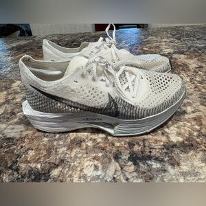 Women’s Nike VaporFly ZoomX shoes